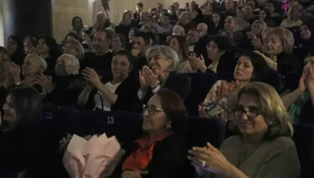 Çankaya Evi kursiyerlerinden türkü, deyiş ve halaylarla dolu ritim konseri